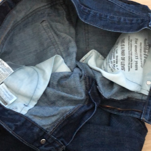 Men’s Levi’s 34X32 dark wash - Picture 4 of 5